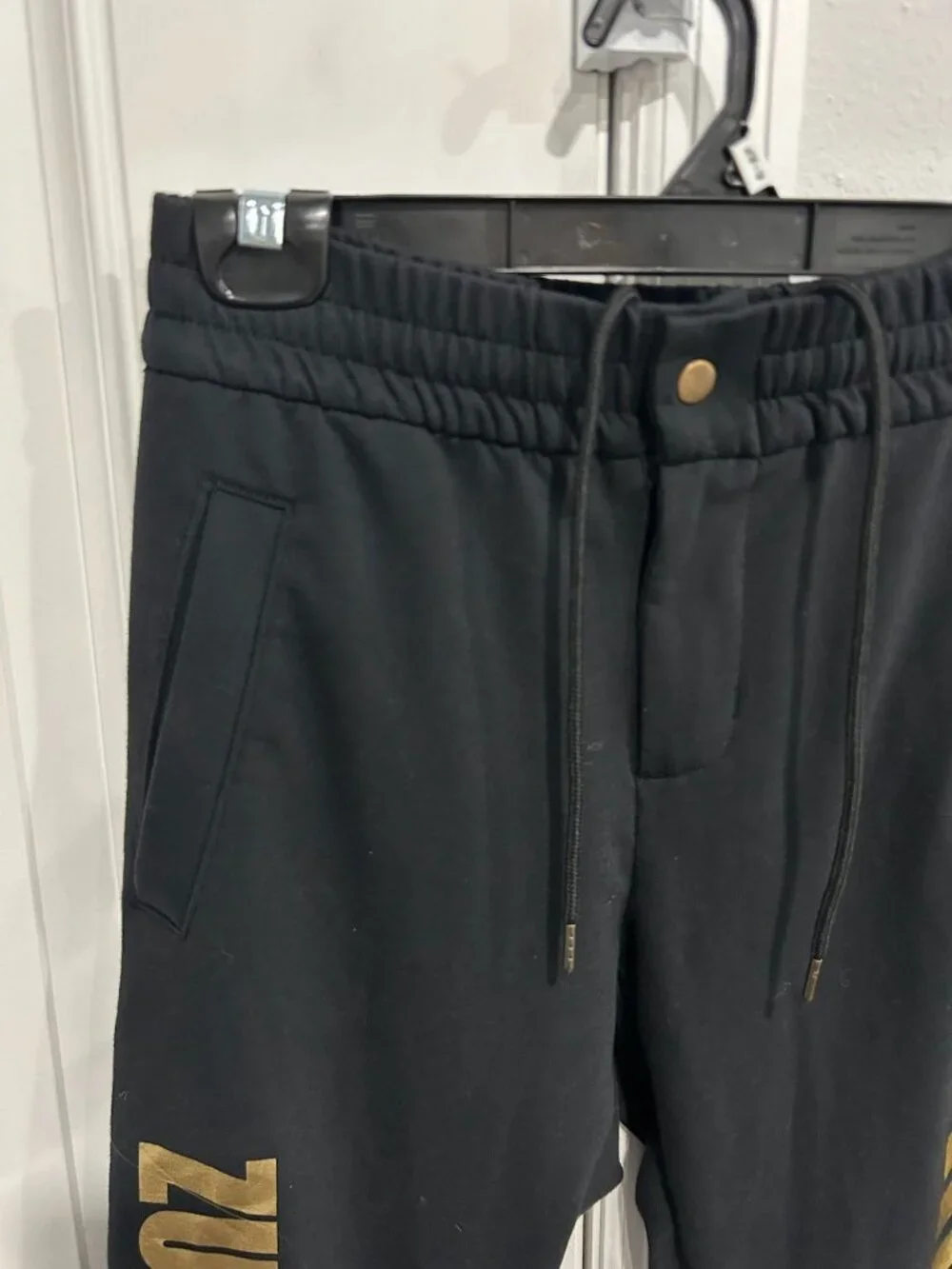 Zumba Wear Small Black Love Sweatpants Logo Drawstring Waist Cozycore Sporty NWT